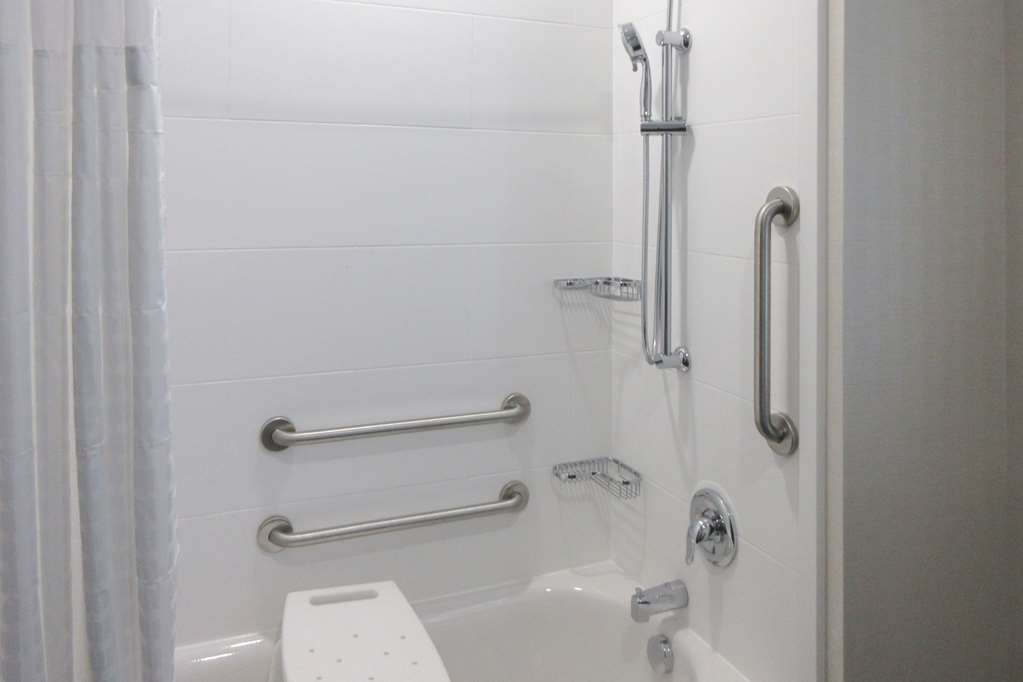Comfort Suites Grove City - Columbus South Oda fotoğraf
